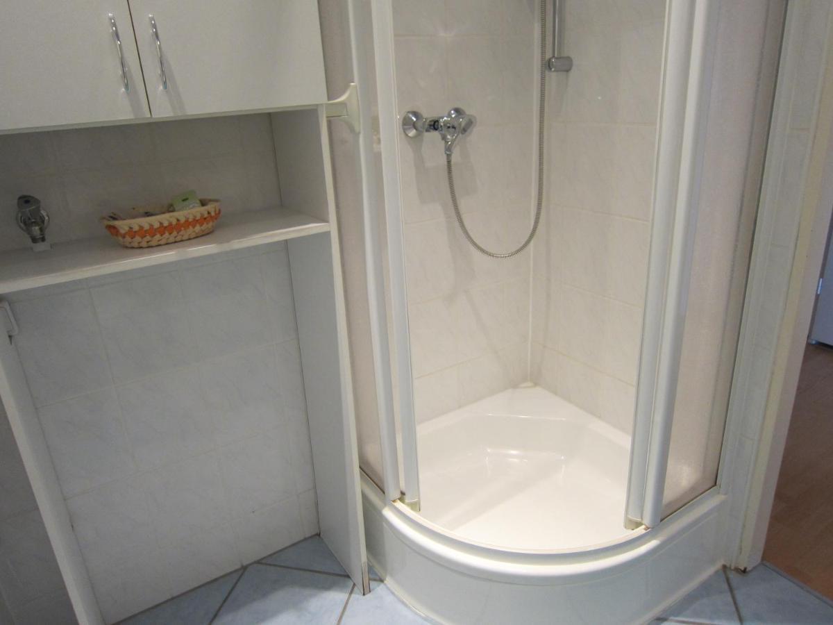 הנובר Private Apartment Near Fair Ground מראה חיצוני תמונה